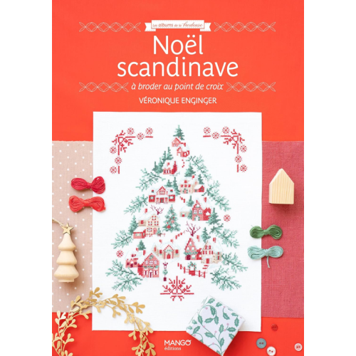 NOEL SCANDINAVE A BRODER AU POINT DE CROIX