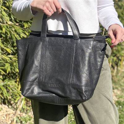 SHOPPER EN CUIR AVEC BANDOULIERE MUUD - HIBA - NOIR