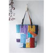 35 SACS & ACCESSOIRES EN LISIERES ET CHUTES DE TISSUS
