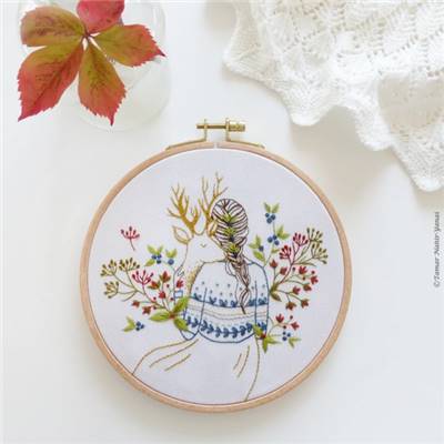 UNCONDITIONAL LOVE -KIT BRODERIE 21X21CM-TAMBOUR NON INCLUS-TAMAR NY