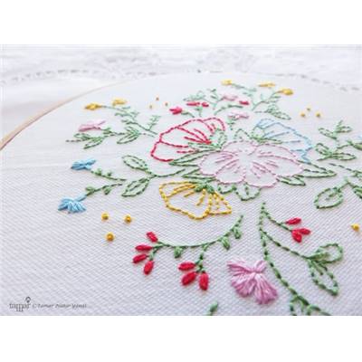 BOUQUET OF FLOWERS - KIT BRODERIE 21X21CM - TAMBOUR NON INCLUS
