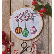 LES BRODERIES DE MARIE & CIE - UN NOEL MAGIQUE