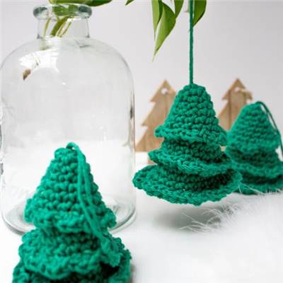 KIT AMIGURUMI HOOOKED - SAPIN DE NOEL - RUBY JADE