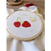 FRENCH'KITS - BRODERIE DÉCORATIVE - FRAISIER