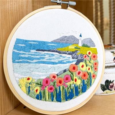 KIT BRODERIE AVEC TAMBOUR 15 CM - COTE SAUVAGE