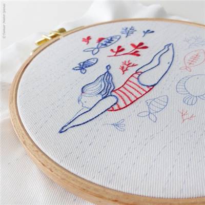 LITTLE SWIMMER - KIT BRODERIE 21X21CM - TAMBOUR NON INCLUS