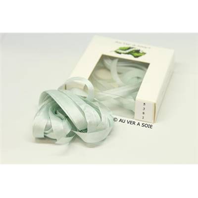 RUBAN DE SOIE A BRODER 7MM - COL 5382 - BOITE DE 3 M.