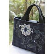 FLEURS APPLIQUEES & MOLA EN DENTELLE - 28 SACS ACCESSOIRES CHIC