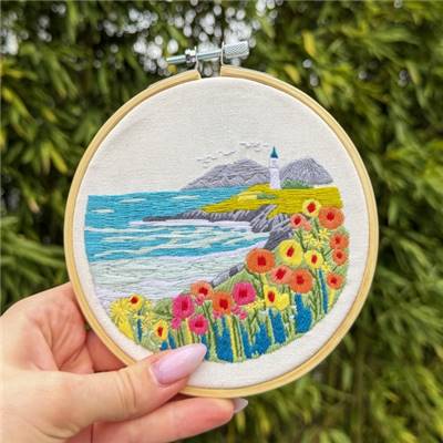 KIT BRODERIE AVEC TAMBOUR 15 CM - COTE SAUVAGE