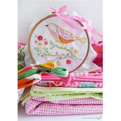 YELLOW BIRD - KIT BRODERIE 21X21CM - TAMBOUR NON INCLUS