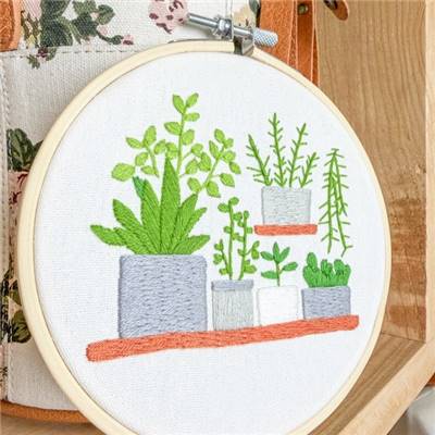 KIT BRODERIE AVEC TAMBOUR 15 CM - NUANCES DE VERT