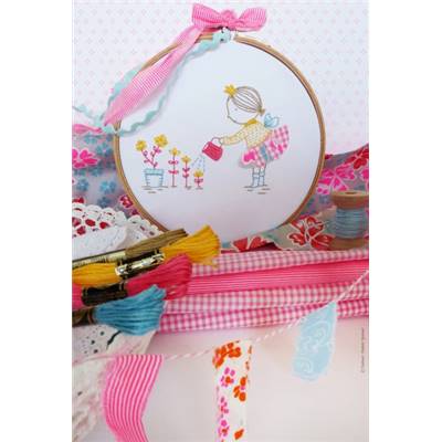 LITTLE FAIRY - KIT BRODERIE 21X21CM - TAMBOUR NON INCLUS