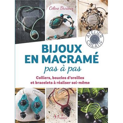 BIJOUX EN MACRAME