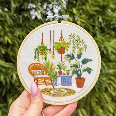 KIT BRODERIE AVEC TAMBOUR 15 CM - DANS LA VERANDA