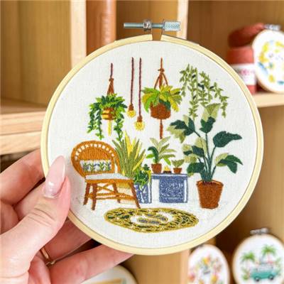 KIT BRODERIE AVEC TAMBOUR 15 CM - DANS LA VERANDA