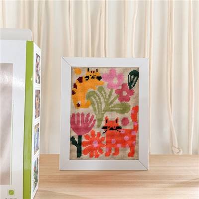 KIT CANEVAS COMPLET - DESSIN 15 X 20 CM - CHATS CHAMPETRES