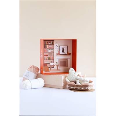COFFRET CROCHETEZ ADOPTEZ EXPOSEZ ! POPPY LE BRITISH SHORTHAIR