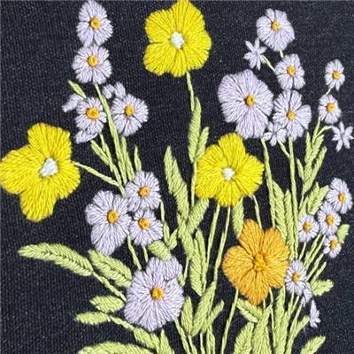 KIT BRODERIE AVEC TAMBOUR 15 CM - CAMPANULE & CALENDULA