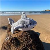 KIT AMIGURUMI HOOOKED - MAVERICK LE REQUIN