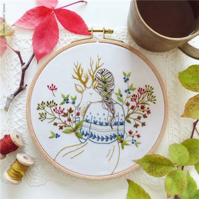 UNCONDITIONAL LOVE -KIT BRODERIE 21X21CM-TAMBOUR NON INCLUS-TAMAR NY