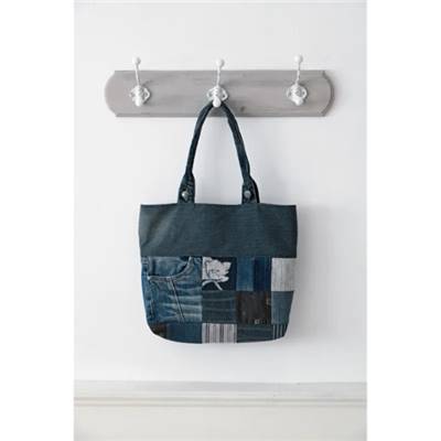 COUDRE C'EST FACILE 95 - LE JEAN ACCESSOIRES TENDANCE - 23 PROJETS