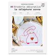 FRENCH KITS - BRODERIE DÉCORATIVE - LE TELEPHONE SONNE