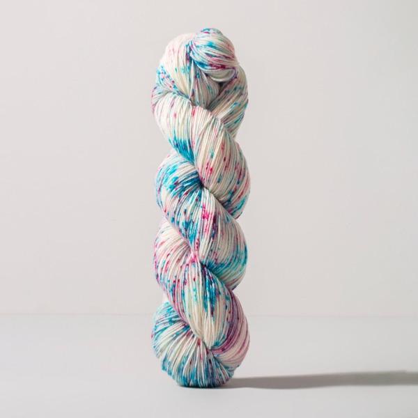 ECHEVEAU NOKTA - 100 G - 80% MERINOS 20% NYLON - GUSTO WOOL