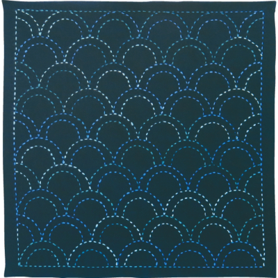 COUPON TISSU SASHIKO 33 x 66 CM -HANAFUKIN 204 +AIGUILLE+ FIL SASHIKO