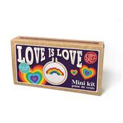 MINI KIT POINT DE CROIX - LOVE IS LOVE