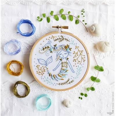 MERMAID DREAMS - KIT BRODERIE 16X16CM - TAMBOUR NON INCLUS - TAMAR NY