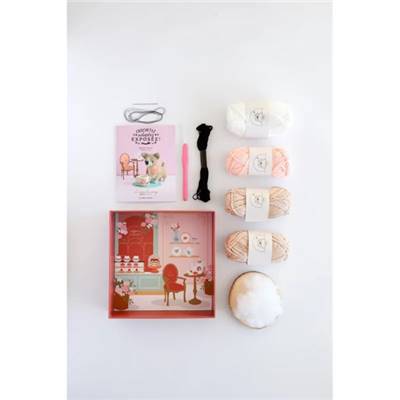 COFFRET CROCHETEZ ADOPTEZ EXPOSEZ ! LIZZIE LE CORGI