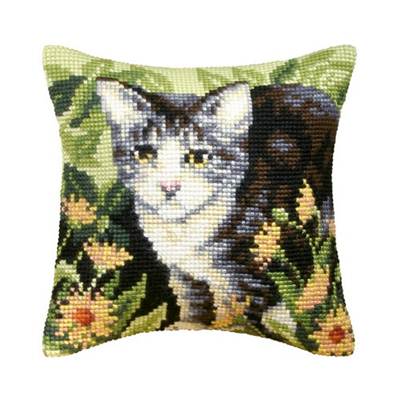 COUSSIN PT DE CROIX EN KIT 40 X 40 CM - CHAT TIGRÉ DANS L'HERBE