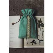 MOTIFS ANCIENS EN BRODERIE TRADITIONNELLE & RUBAN