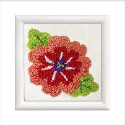 KIT PUNCH NEEDLE LADYBIRD ECLOSION DE PRINTEMPS - AVEC CADRE