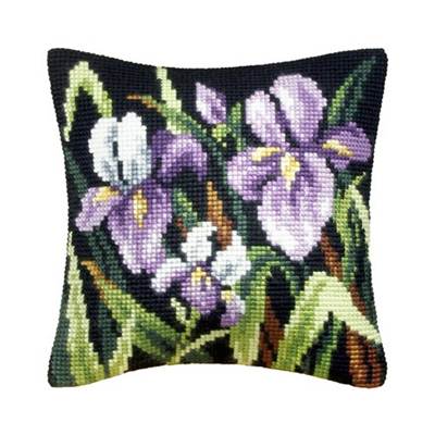 COUSSIN PT DE CROIX EN KIT 40 X 40 CM - TROIS IRIS