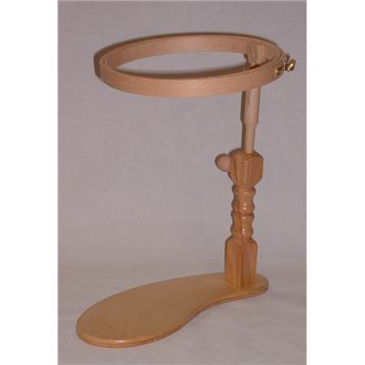 TAMBOUR A BRODER MAIN LIBRE SOUS CUISSE DIA. 20 CM